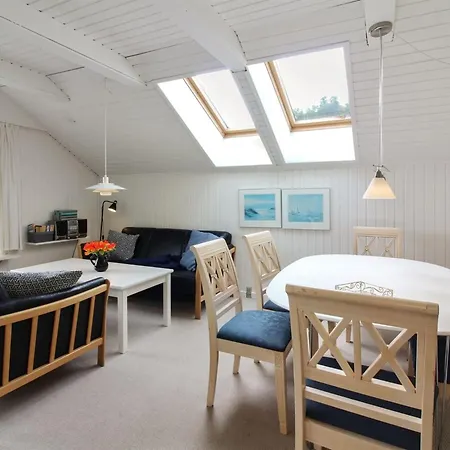 Feriehus Halli - 700m From The Sea By Interhome Hjørring