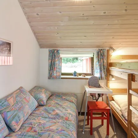 Feriehus Halli - 700m From The Sea By Interhome